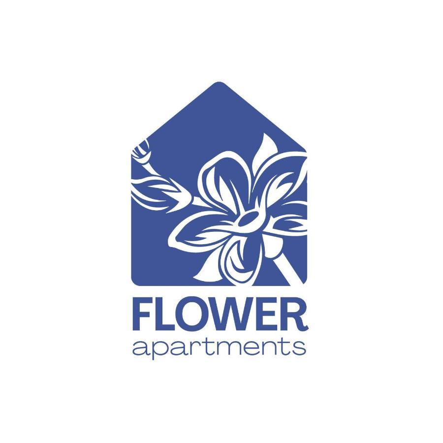 Flower Apartments Bardolino Exterior photo
